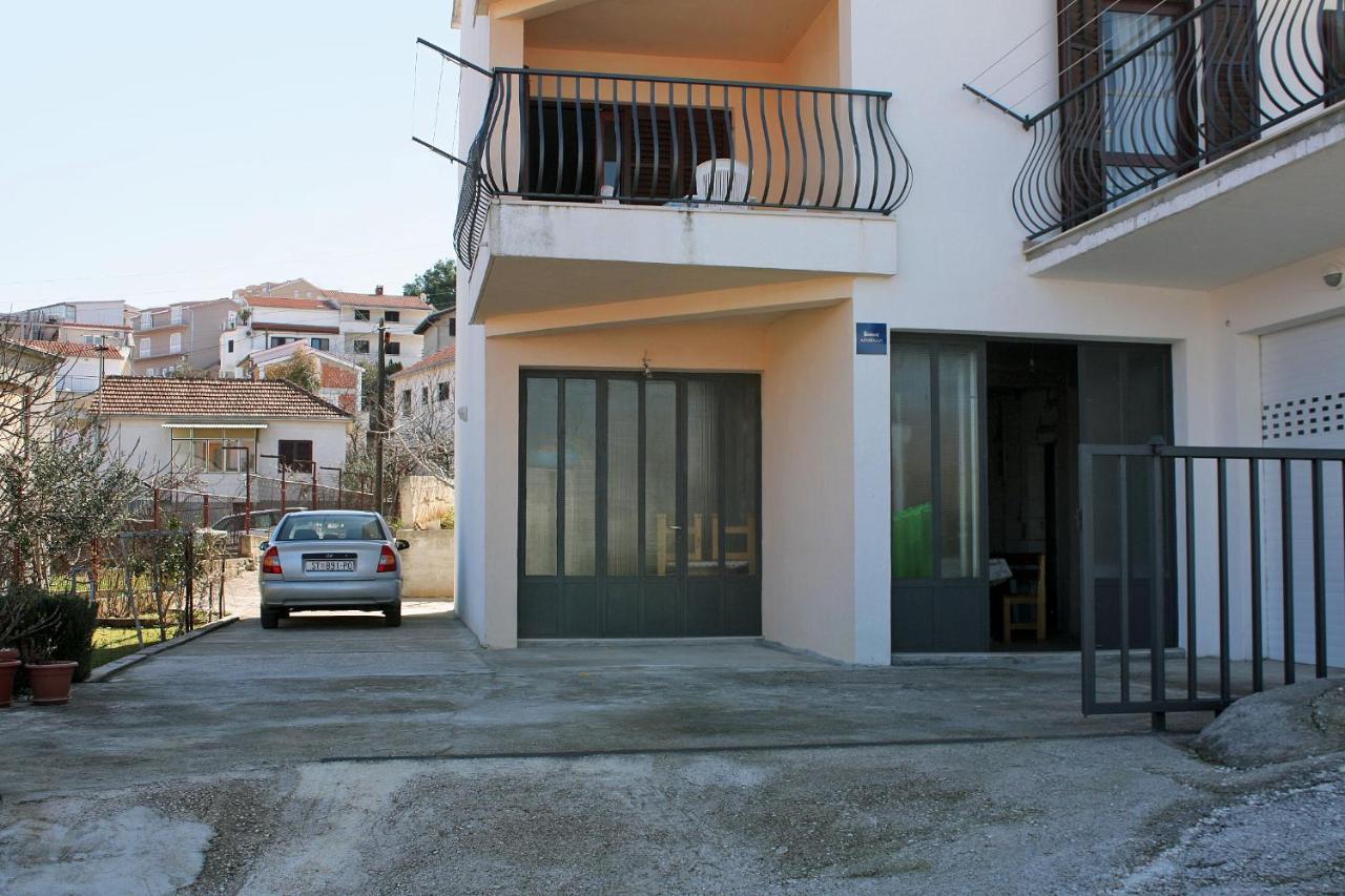 Apartments By The Sea Mastrinka, Ciovo - 4836 Trogir Exteriér fotografie