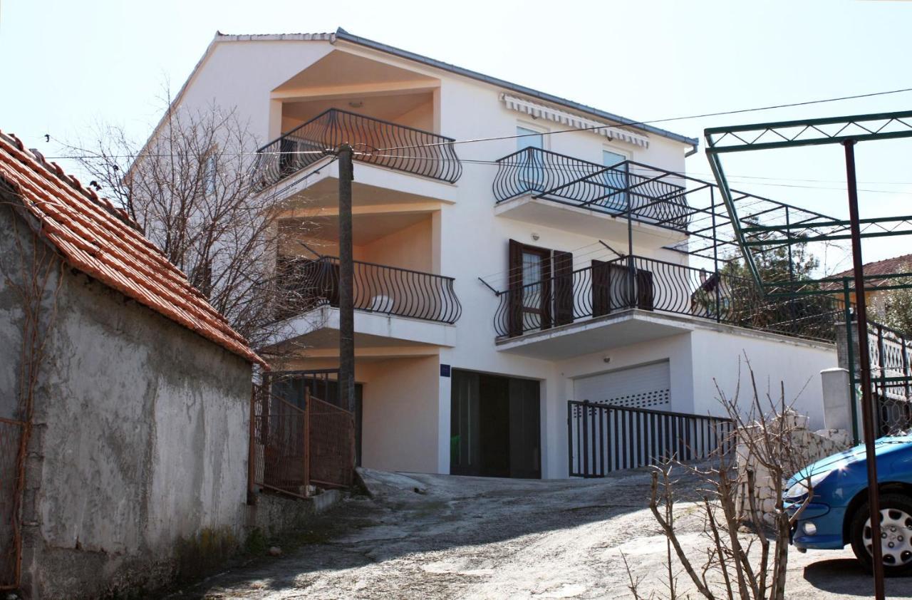 Apartments By The Sea Mastrinka, Ciovo - 4836 Trogir Exteriér fotografie
